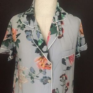 Plum Pretty Sugar Floral Pajama Set Top and Shorts